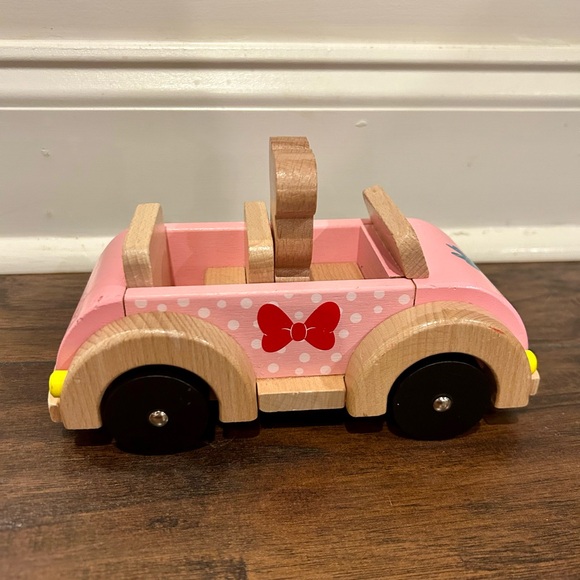 Disney Minnie Mouse Wooden Car and Character - Picture 4 of 4